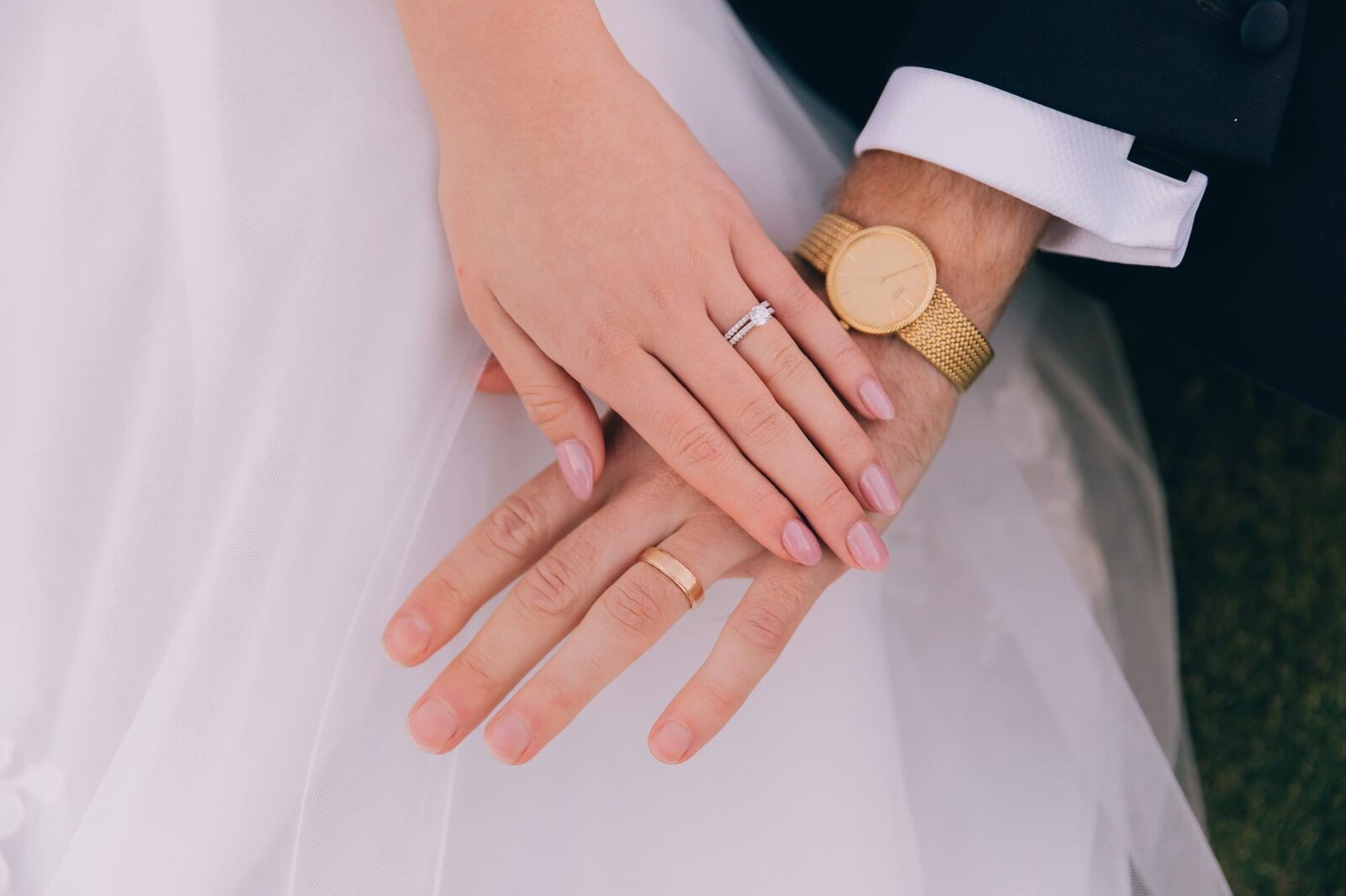 diferentes estilos de anillos de compromiso